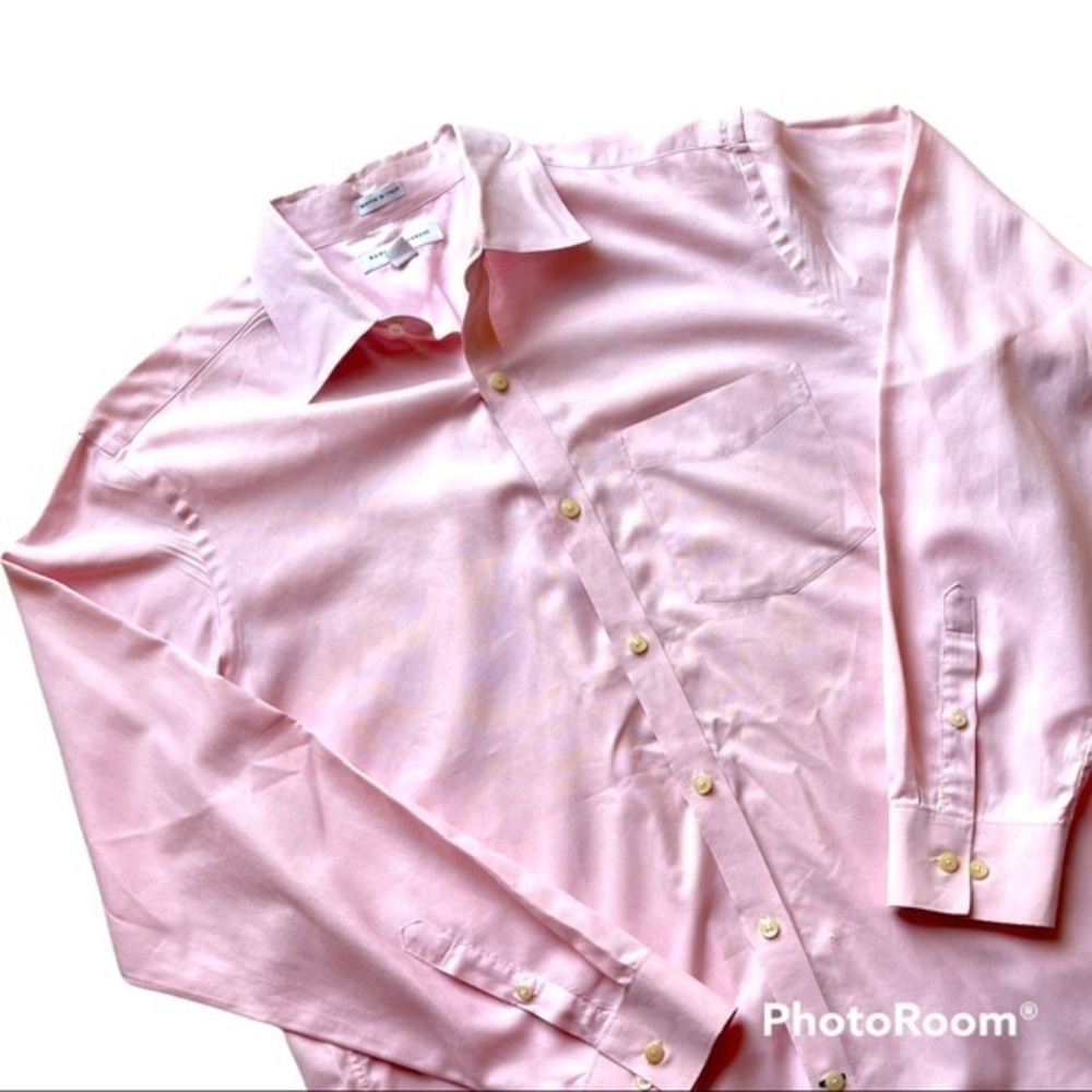 Banana Republic pink fitted woven in Italy shirt L